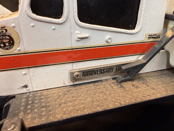 1990-melroe-220-image-2