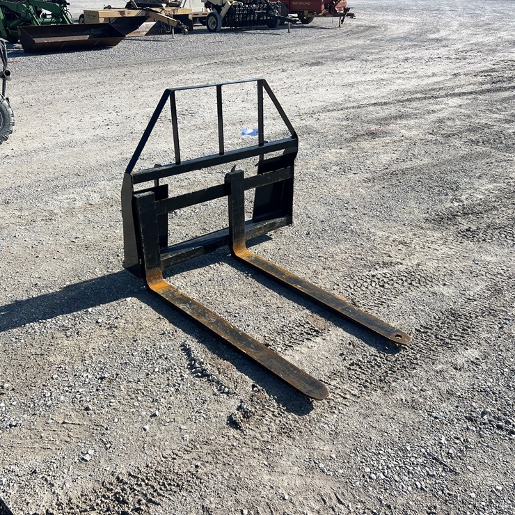 #208898 • New Pallet Forks