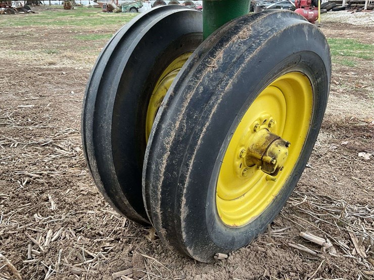 john-deere-50-image-25