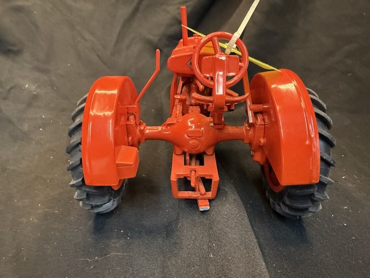 ertl-allis-chalmers-wc-image-5