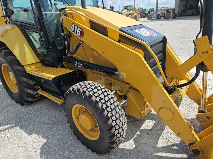 #203035-•-2021-caterpillar-416st-backhoe-image-25