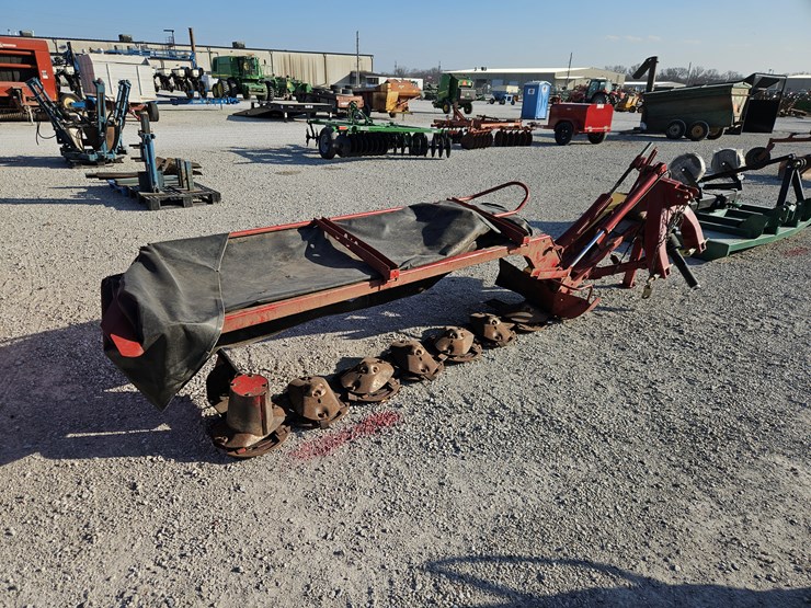 new-holland-h6750-image-1