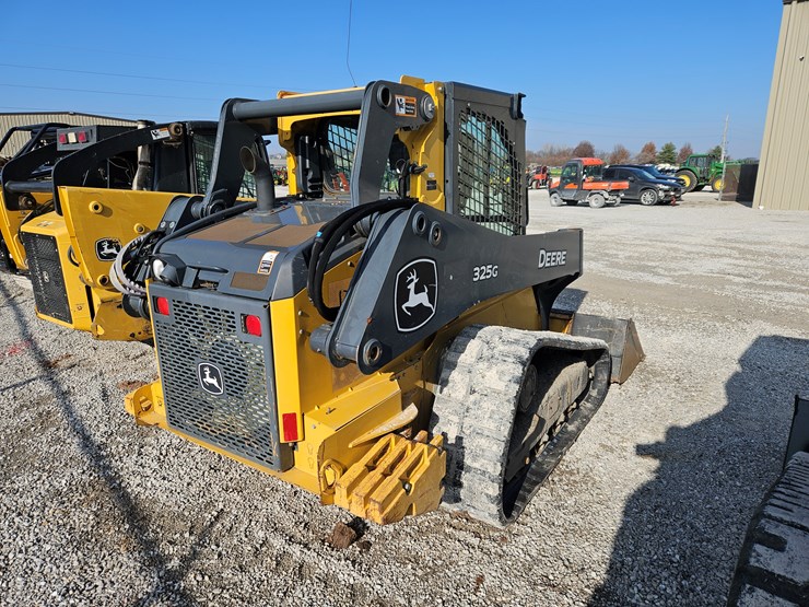 deere-325g-image-15