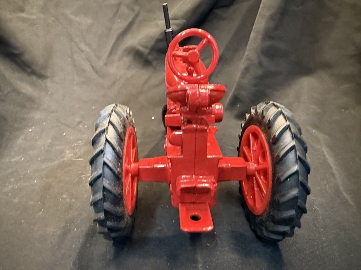 ertl-farmall-super-m-ta-image-6