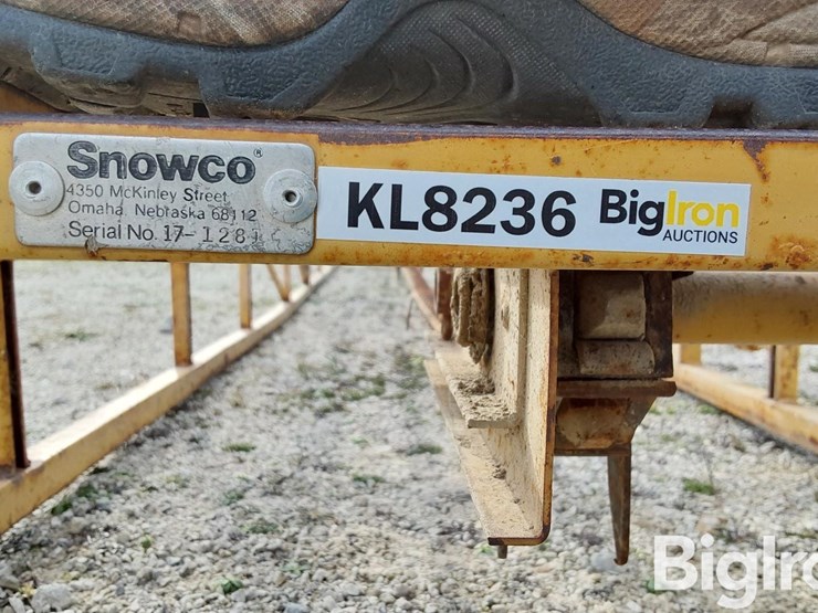 snowco-20'-bale-elevator-image-19