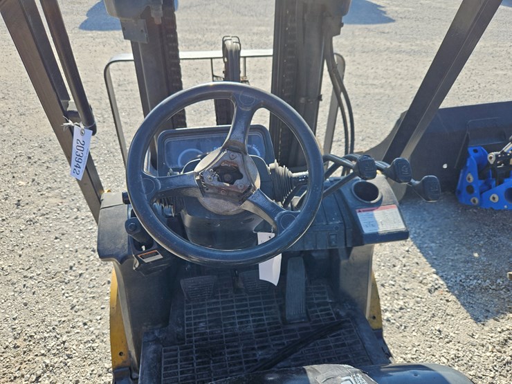 caterpillar-c6000-image-10