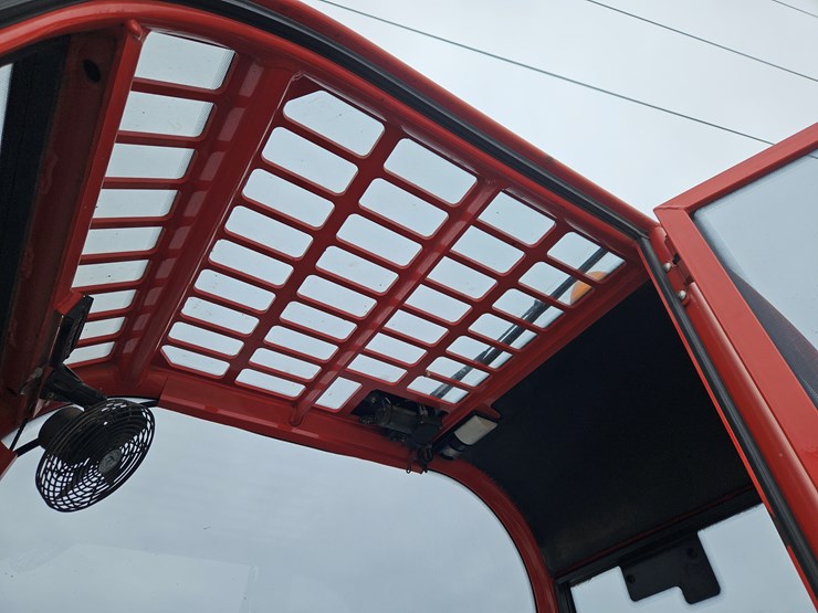 skyjack-zb2044-image-7