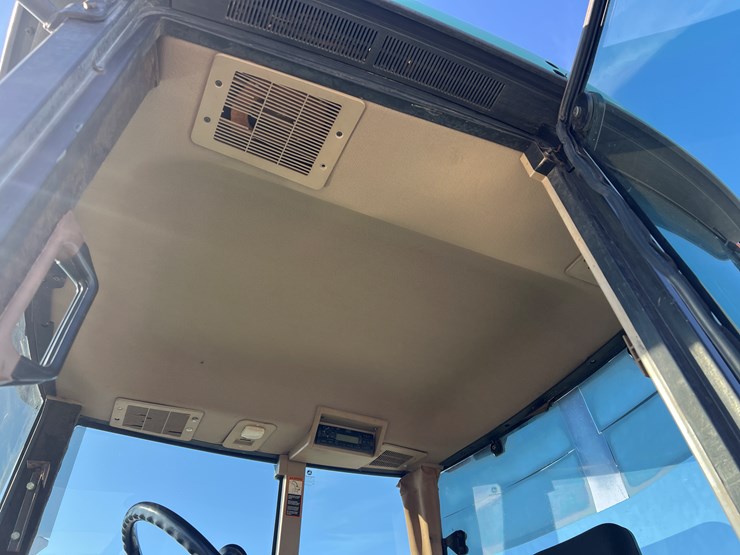 john-deere-7210-image-12