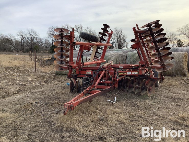 krause-20'-double-offset-disk-harrow-image-1