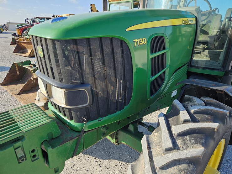 john-deere-7130-image-19
