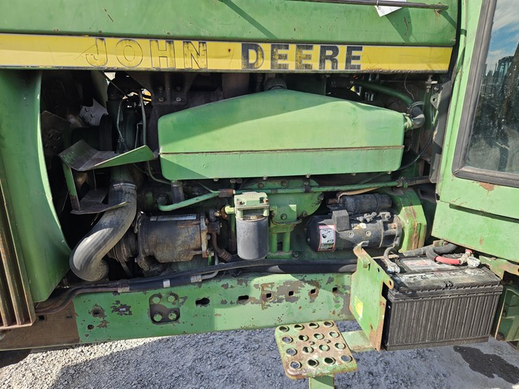 john-deere-4840-image-4
