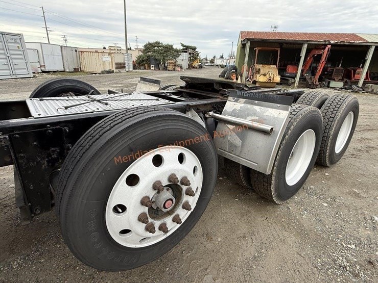 international-prostar-image-18