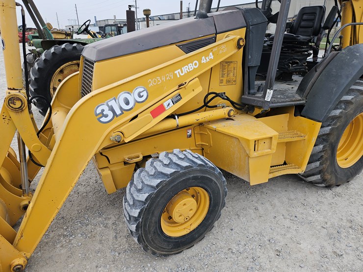 john-deere-310d-image-6