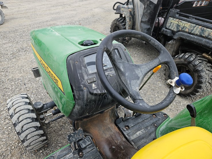 john-deere-3032e-image-7