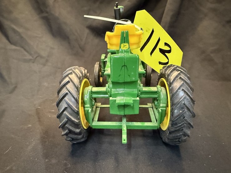 ertl-john-deere-hi-crop-4010-image-3