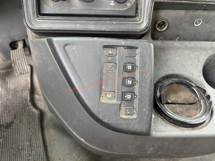 2017-international-prostar-image-54