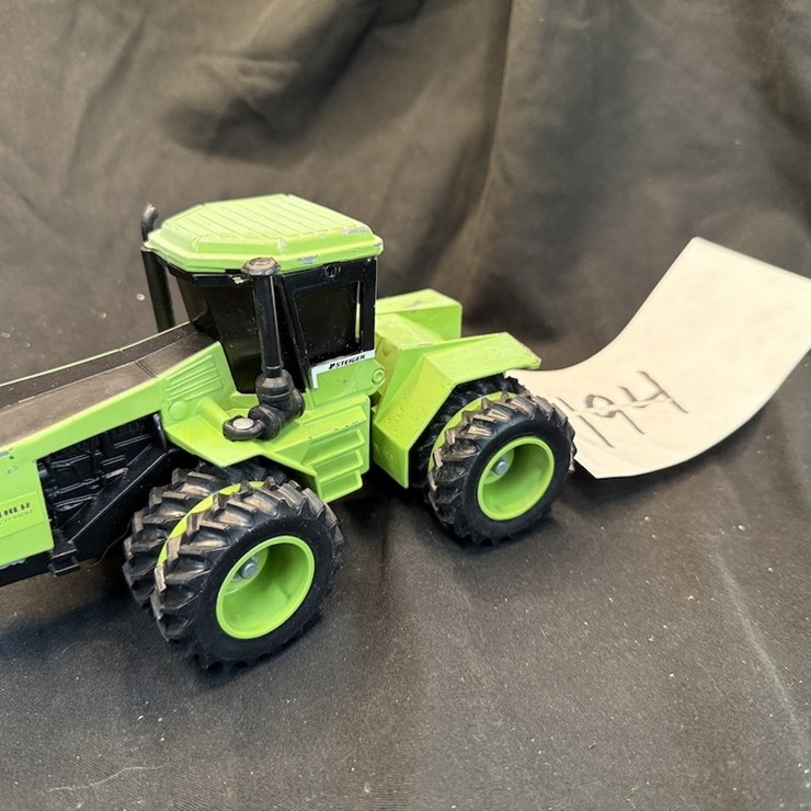 Ertl Steiger Panther CP-1400