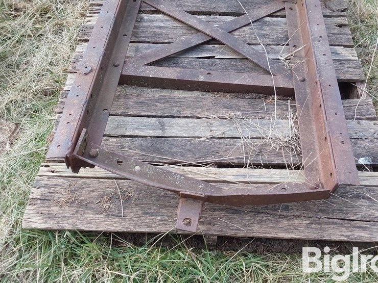 3-pt-carry-all-image-13