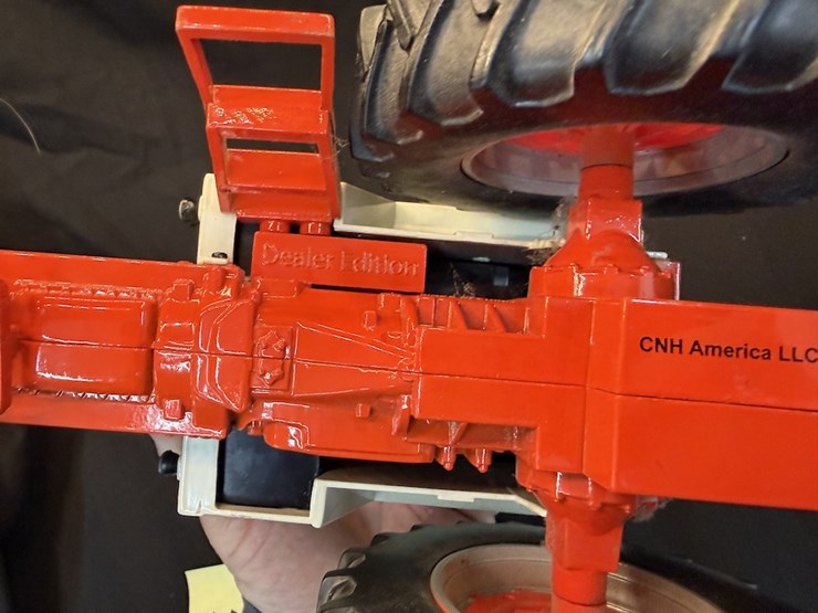 ertl-case-agri-king-1270-image-5