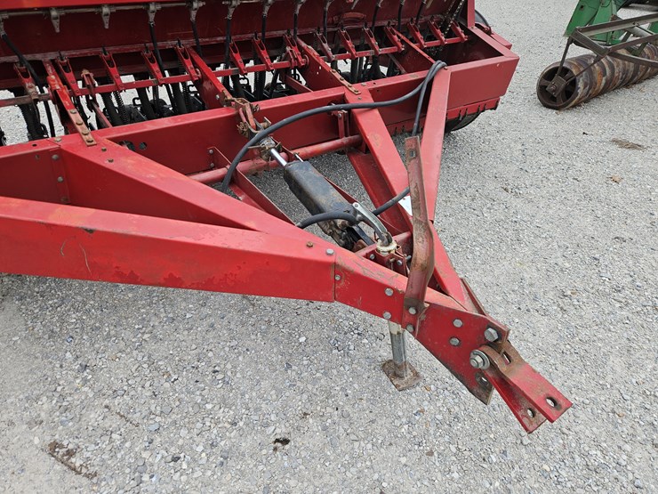 international-5100-image-2