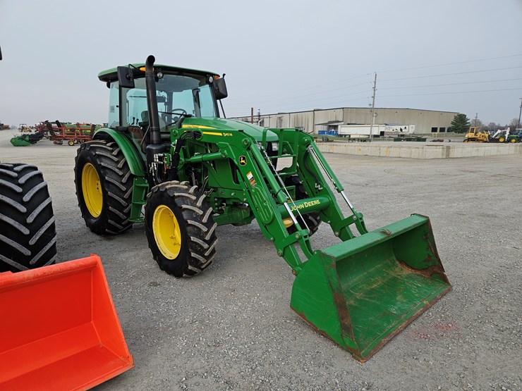 john-deere-6120e-image-1