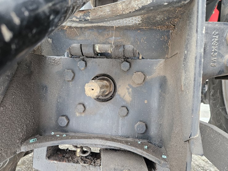 massey-ferguson-4253-image-13