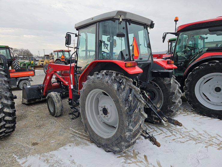 massey-ferguson-4253-image-15