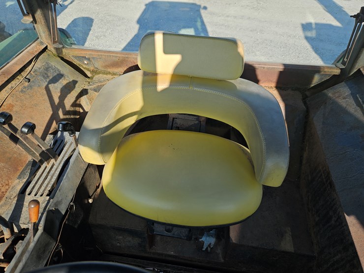 john-deere-4230-image-7