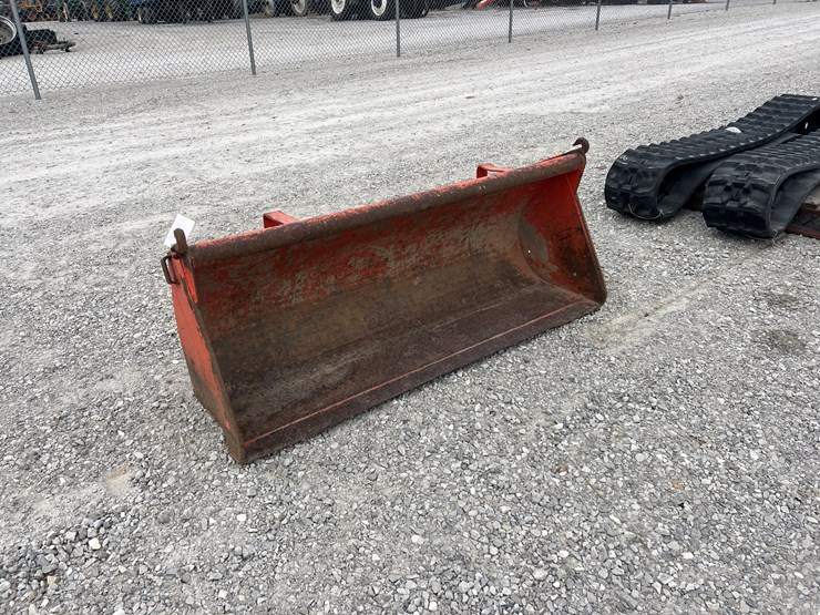 #208989-•-kubota-bucket-image-1