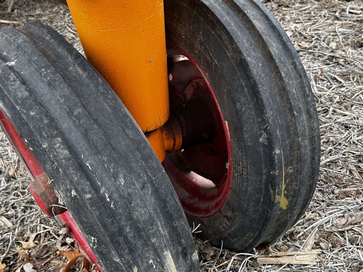 minneapolis-moline-ub-image-14