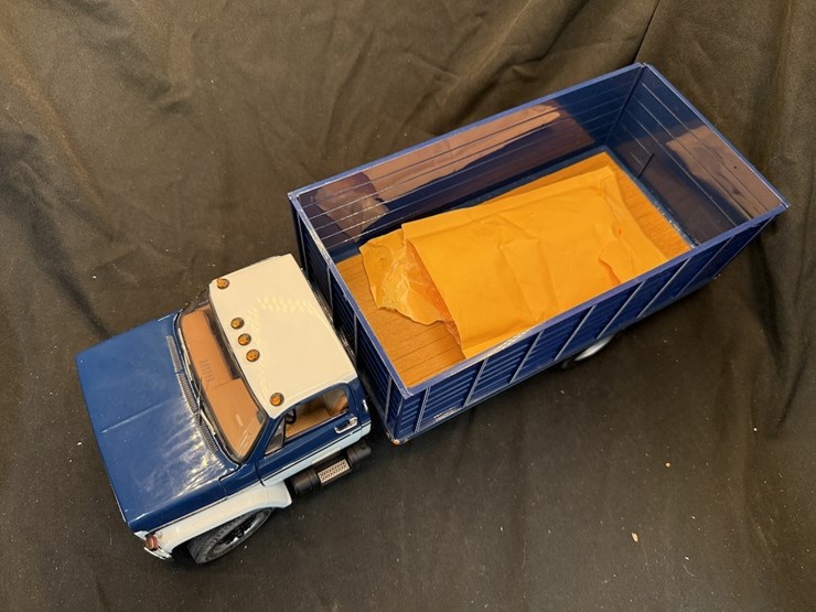 chevrolet-c65-image-3