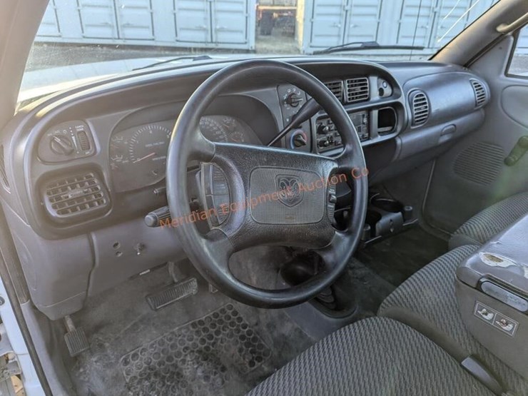 1999-dodge-ram-3500-image-19