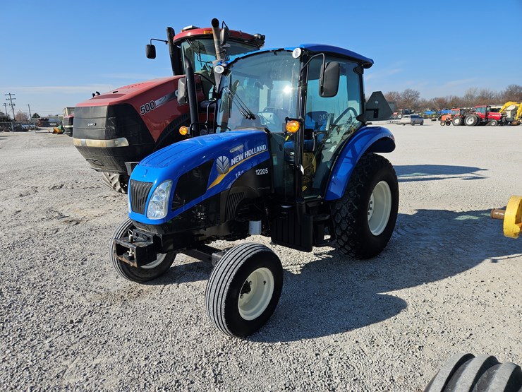 new-holland-t4.75-image-18
