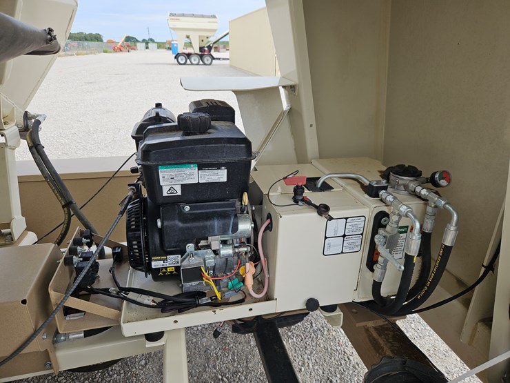 2023-unverferth-3755-image-12