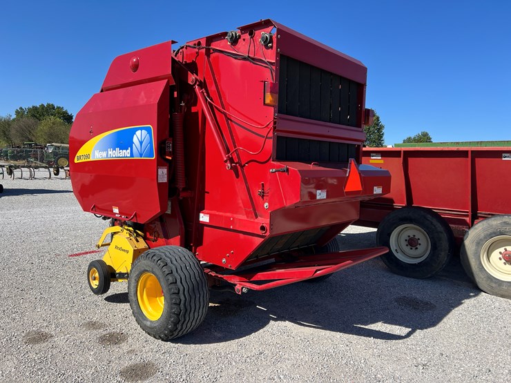 new-holland-br7090-image-5