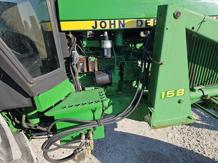 john-deere-4450-image-8