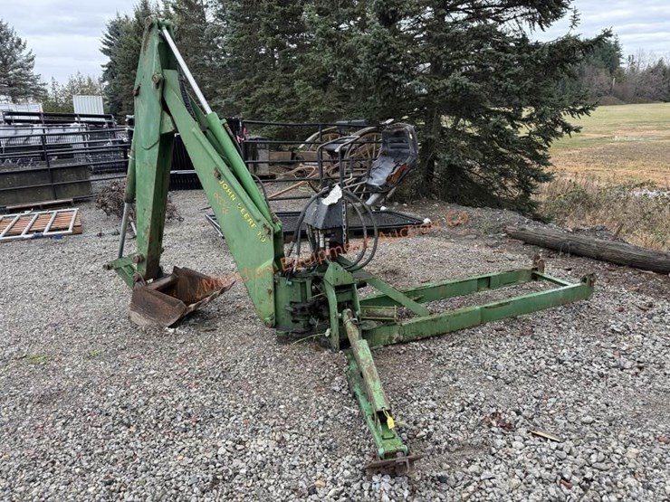 john-deere-10-image-3