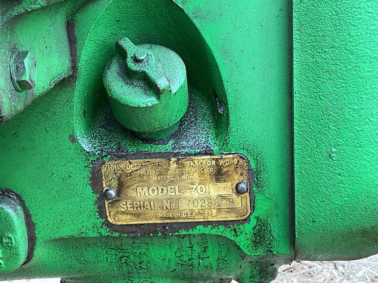 john-deere-70-image-55