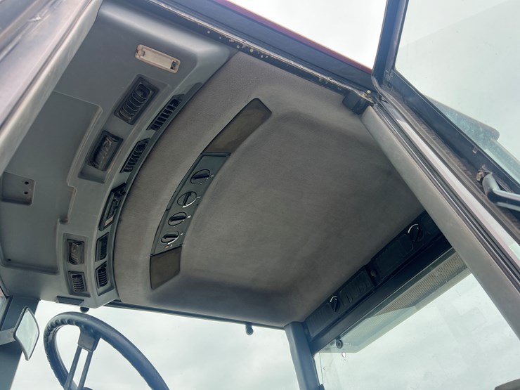 case-ih-7120-image-13