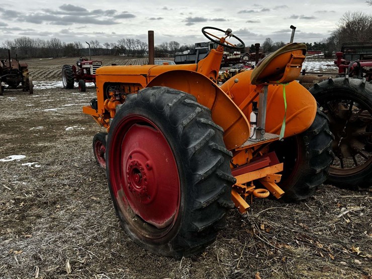 minneapolis-moline-ub-image-3