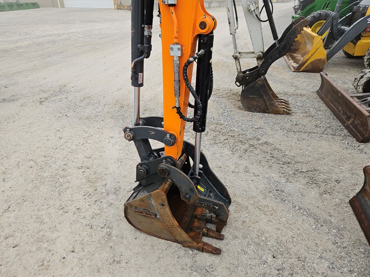 develon-dx42-7-image-3