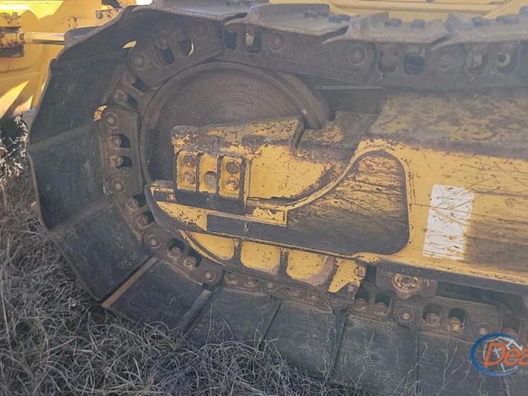 2017-komatsu-d39px-24-image-17