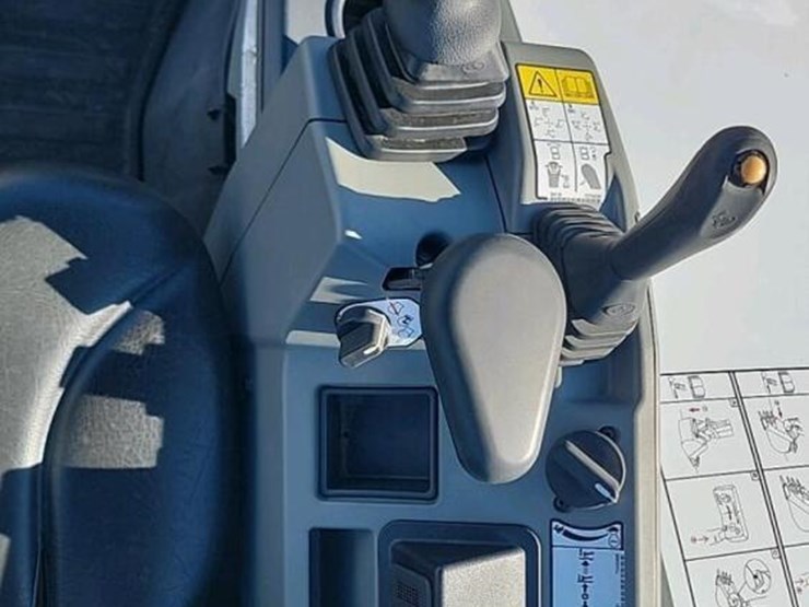 2023-bobcat-e42r2-image-26