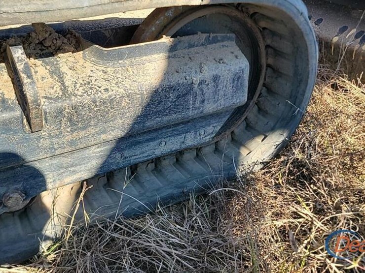 2020-caterpillar-302.7d-image-11