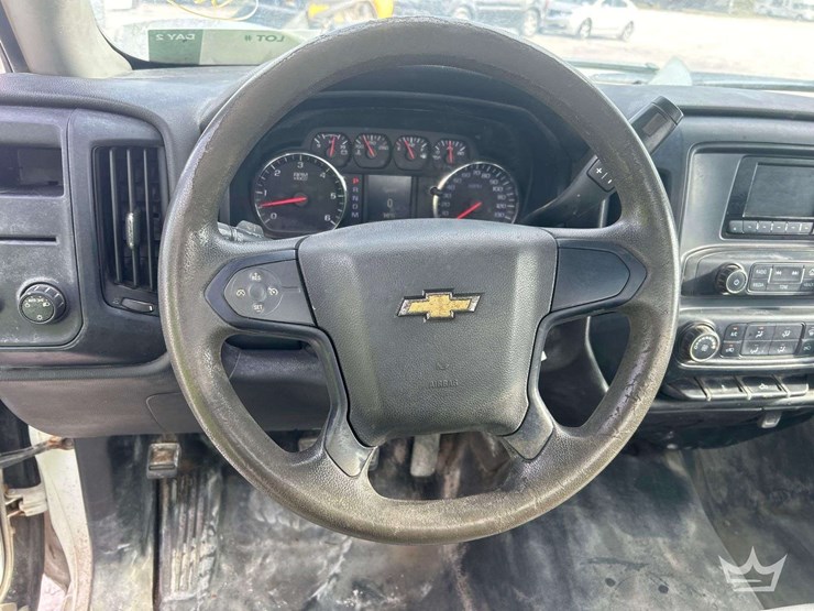 2014-chevrolet-silverado-1500-image-11