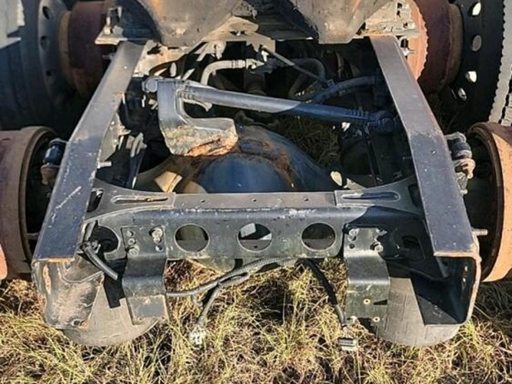 2016-international-prostar-image-10