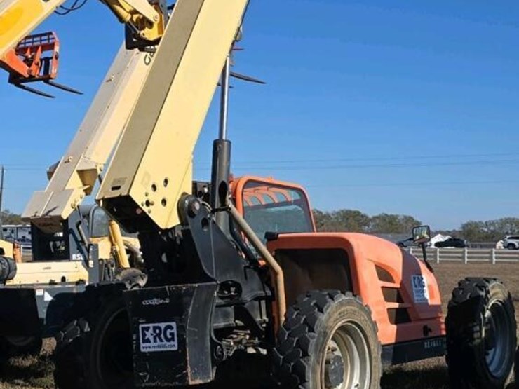 2014-jlg-g6-42a-image-9