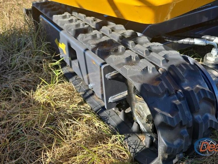 unused-2025-cfg-qk18r-mini-excavator,-s/n-4000025:-13.5hp-gas-eng.,-pilot-system-image-4