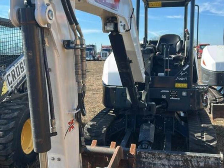 bobcat-e42r2-image-1