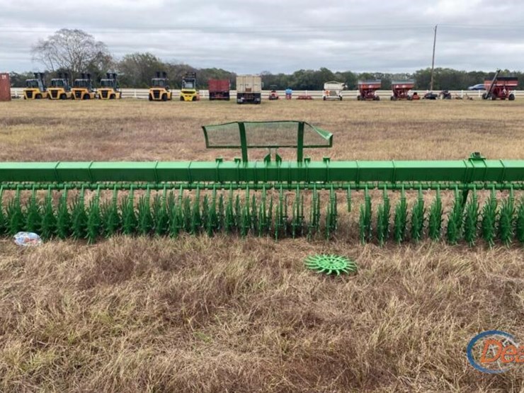 john-deere-400-image-2